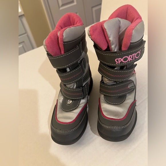 SPORTO GREY W/PINK TRIM YOUTH SIZE 1 SNOW BOOTS - Picture 4 of 6